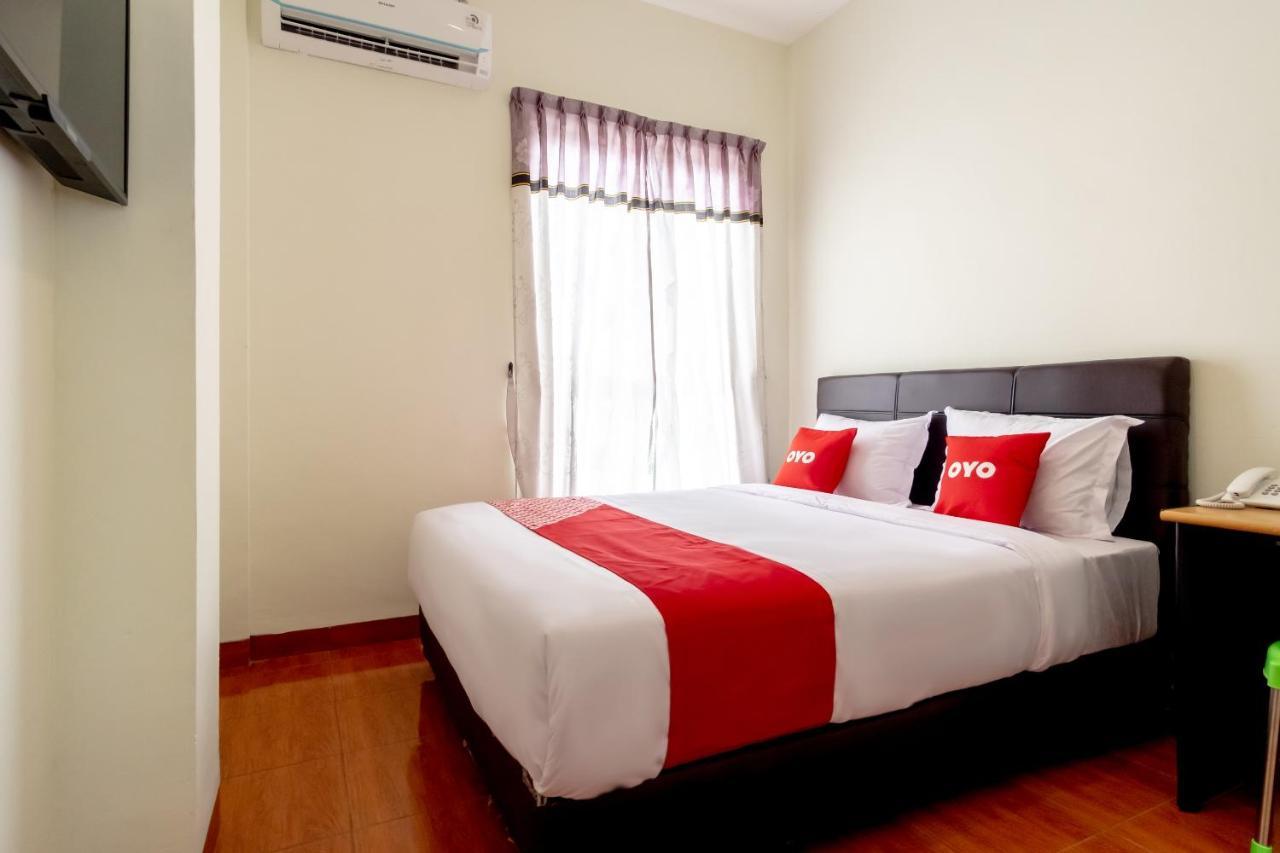 Oyo 1940 Cendana Homestay Syariah Medan Exterior photo
